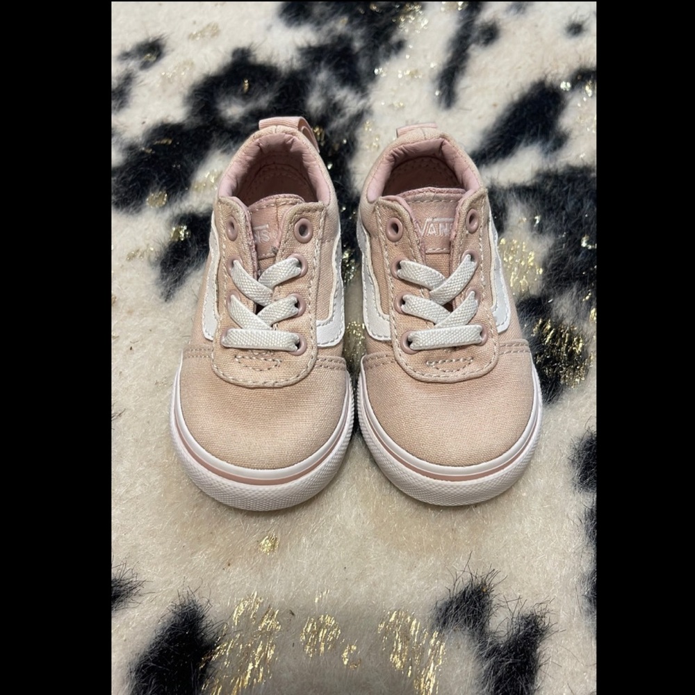 Pink vans size 4